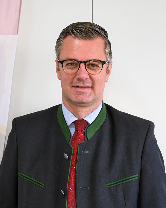 Portraitfoto von Daniel Bargetze